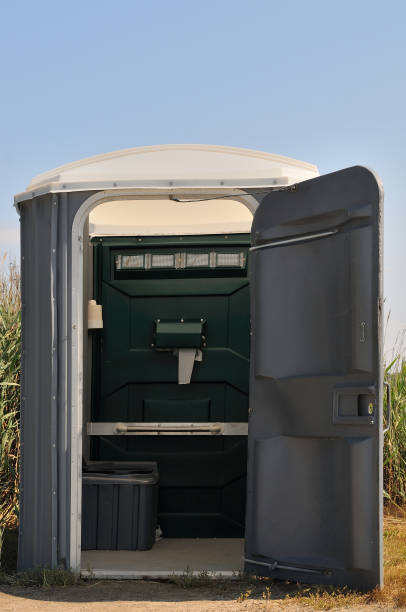 Best Porta potty delivery and setup  in Boynton Beach, FL